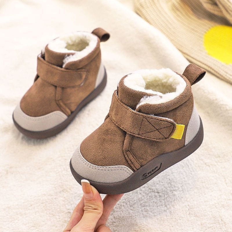 Infant Winter Boots – Plush and Soft Sole Baby Snow Shoes